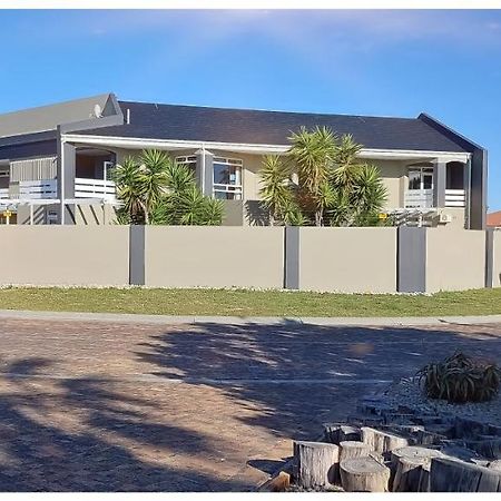Beachwood Inn Melkbosstrand Cape Town Ngoại thất bức ảnh