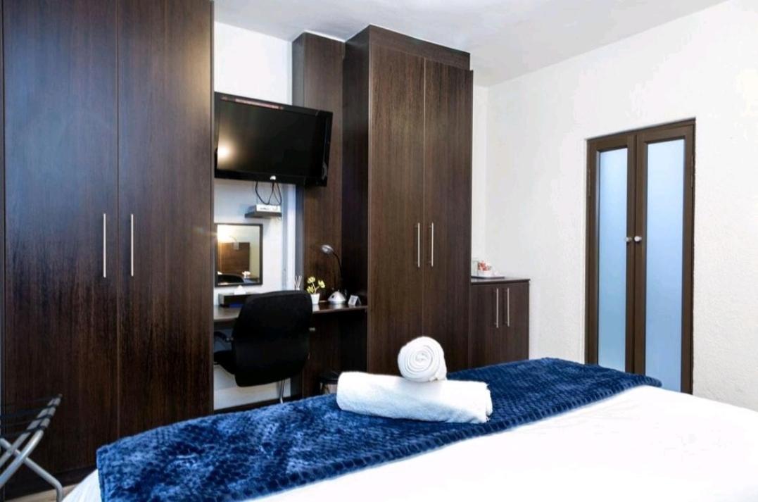 Beachwood Inn Melkbosstrand Cape Town Ngoại thất bức ảnh