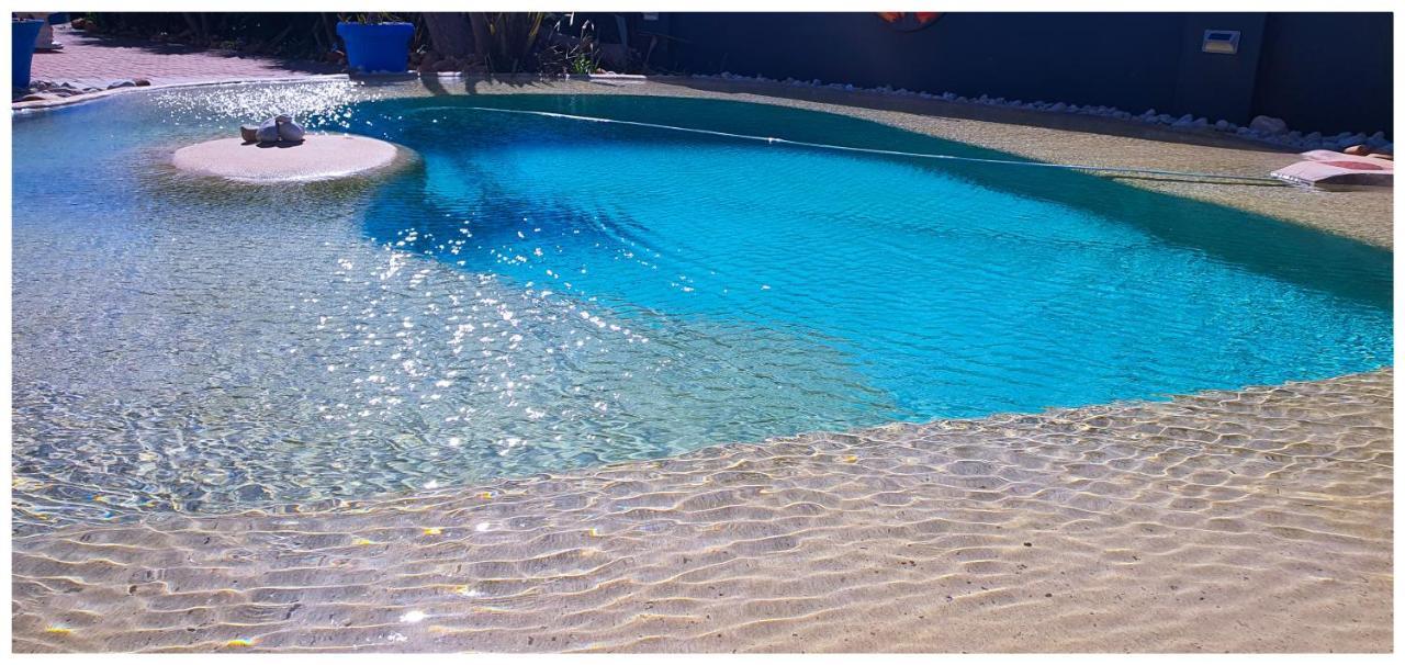 Beachwood Inn Melkbosstrand Cape Town Ngoại thất bức ảnh
