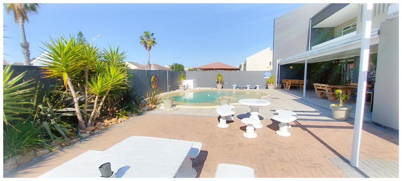 Beachwood Inn Melkbosstrand Cape Town Ngoại thất bức ảnh