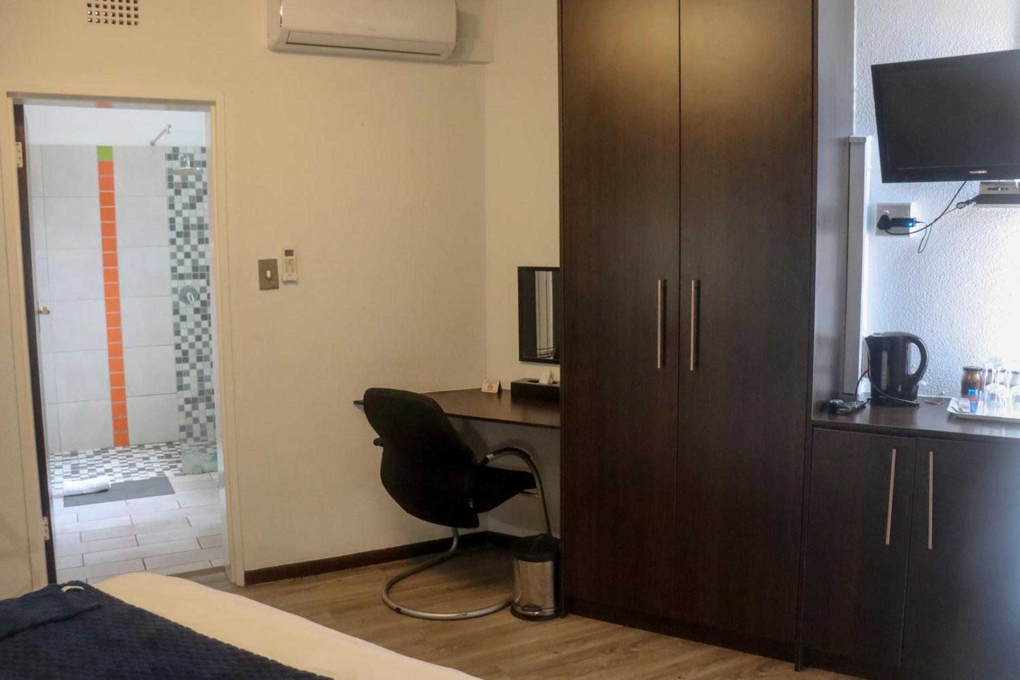Beachwood Inn Melkbosstrand Cape Town Ngoại thất bức ảnh