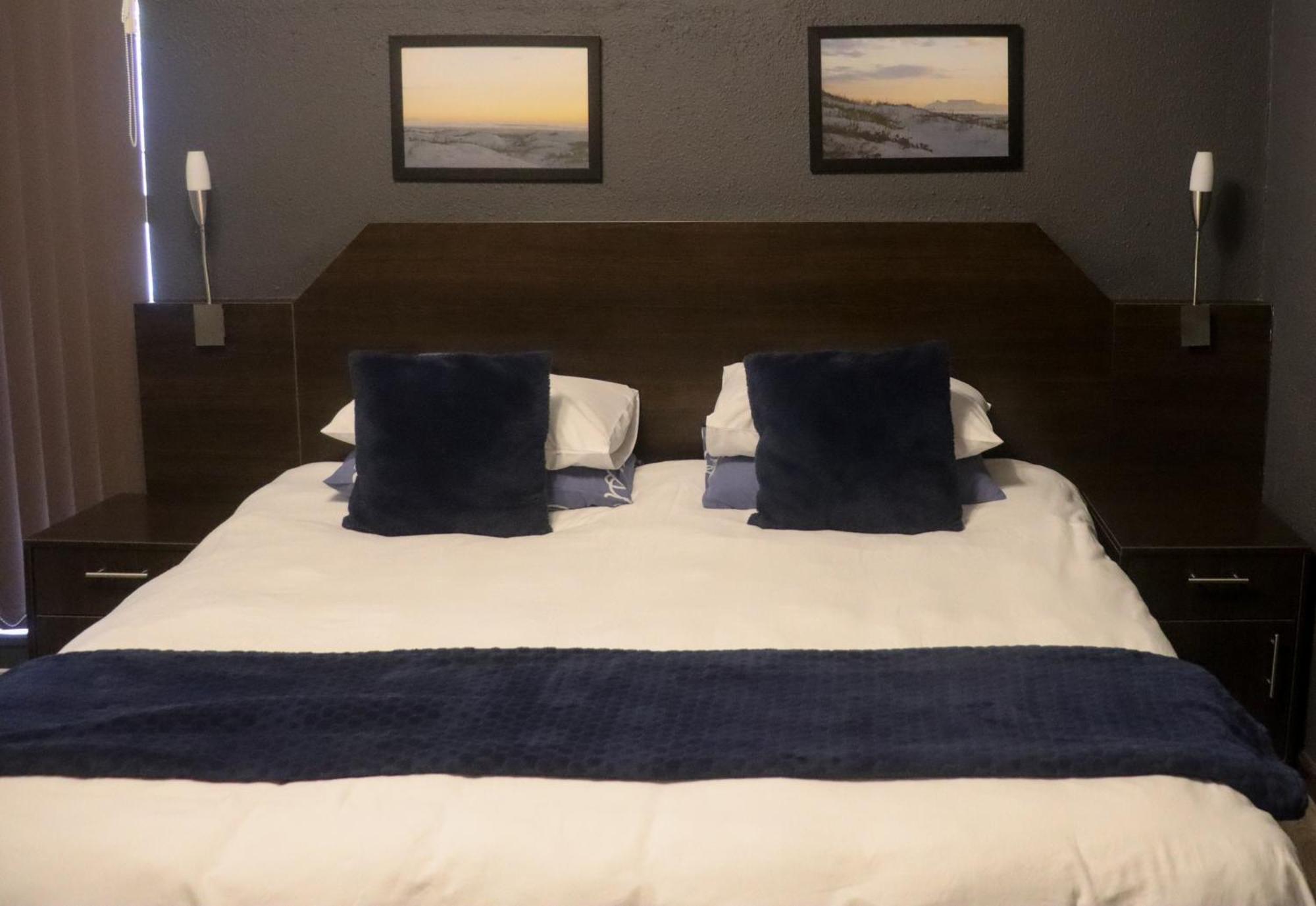 Beachwood Inn Melkbosstrand Cape Town Ngoại thất bức ảnh