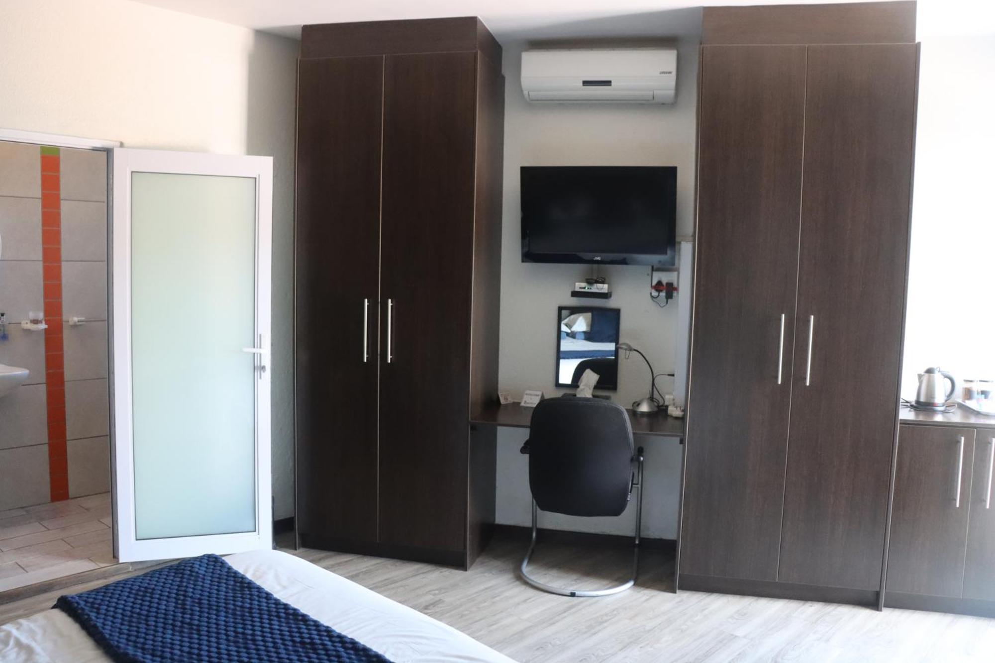 Beachwood Inn Melkbosstrand Cape Town Ngoại thất bức ảnh