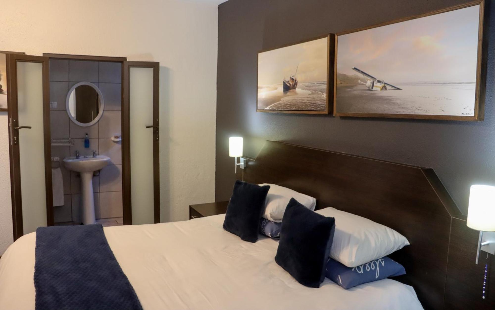 Beachwood Inn Melkbosstrand Cape Town Ngoại thất bức ảnh