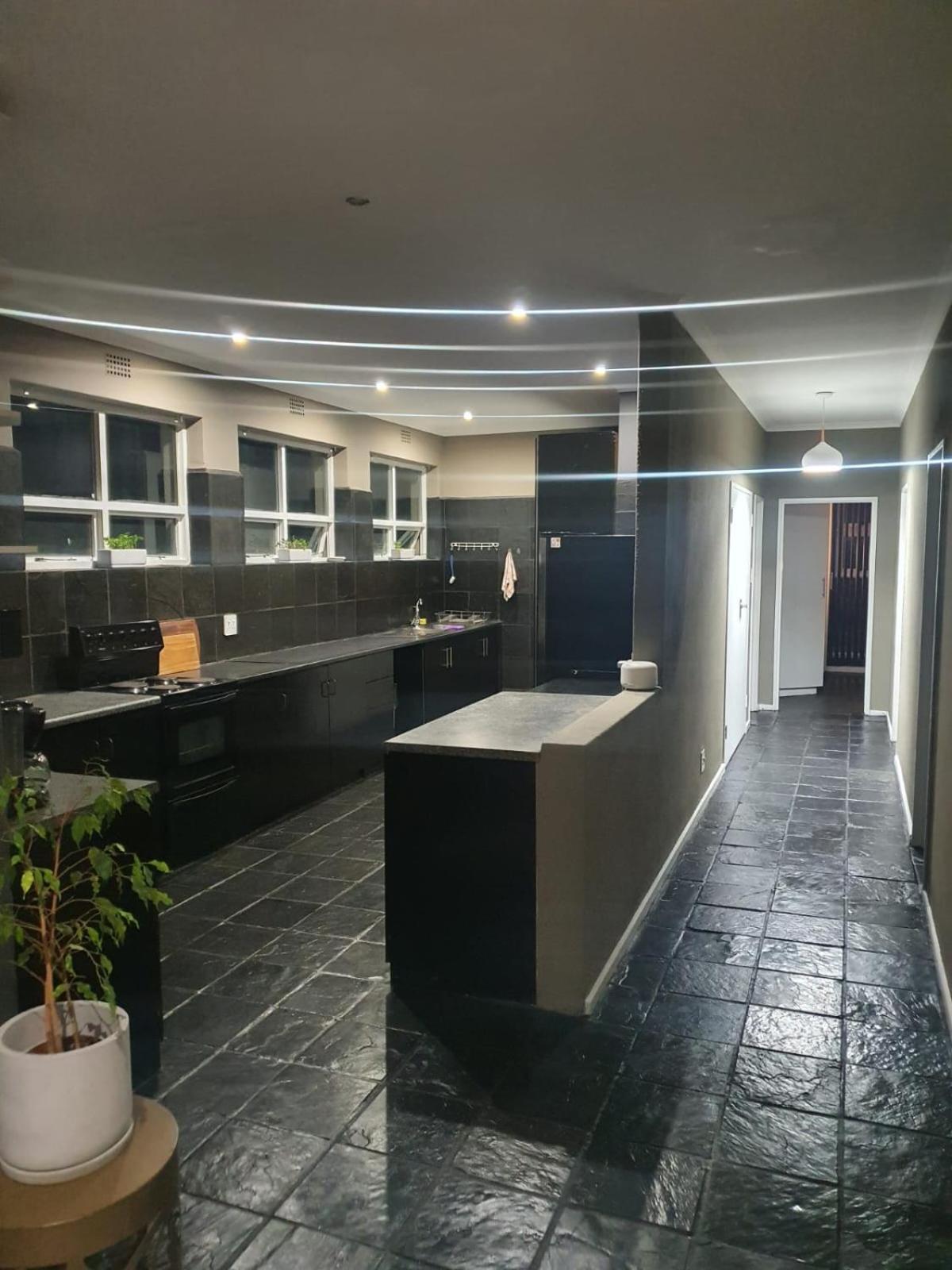 Beachwood Inn Melkbosstrand Cape Town Ngoại thất bức ảnh